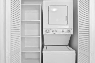 Condominium, 1527 9th st, Santa Monica, CA 90401 - 6