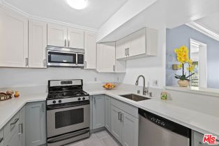 Condominium, 1527 9th st, Santa Monica, CA 90401 - 7