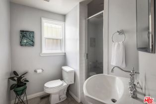 Single Family Residence, 13324 Valley Vista blvd, Sherman Oaks, CA 91423 - 17