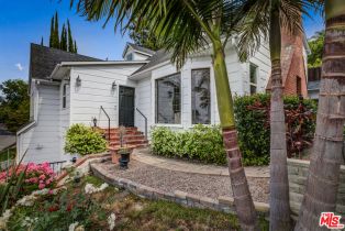 Single Family Residence, 13324 Valley Vista blvd, Sherman Oaks, CA 91423 - 5