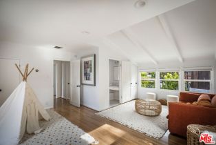 Single Family Residence, 13324 Valley Vista blvd, Sherman Oaks, CA 91423 - 32