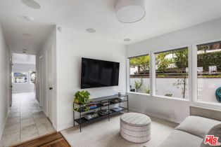 Single Family Residence, 13324 Valley Vista blvd, Sherman Oaks, CA 91423 - 16