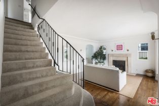 Single Family Residence, 13324 Valley Vista blvd, Sherman Oaks, CA 91423 - 31