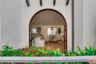 Condominium, 1253 17th st, Santa Monica, CA 90404 - 4