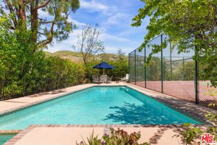 Single Family Residence, 17552 Camino De Yatasto, Pacific Palisades, CA 90272 - 25