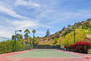 Single Family Residence, 17552 Camino De Yatasto, Pacific Palisades, CA 90272 - 30