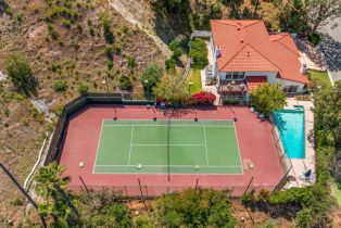 Single Family Residence, 17552 Camino De Yatasto, Pacific Palisades, CA 90272 - 56