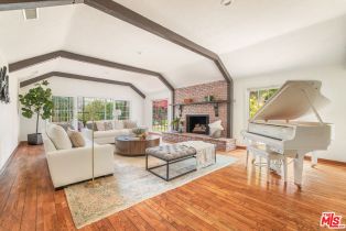 Single Family Residence, 17552 Camino De Yatasto, Pacific Palisades, CA 90272 - 9