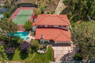 Single Family Residence, 17552 Camino De Yatasto, Pacific Palisades, CA 90272 - 54