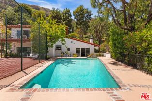 Single Family Residence, 17552 Camino De Yatasto, Pacific Palisades, CA 90272 - 28