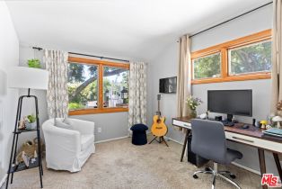 Single Family Residence, 15601 Woodfield pl, Sherman Oaks, CA 91403 - 17