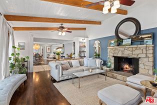 Single Family Residence, 15601 Woodfield pl, Sherman Oaks, CA 91403 - 7