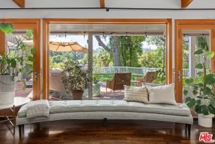 Single Family Residence, 15601 Woodfield pl, Sherman Oaks, CA 91403 - 8