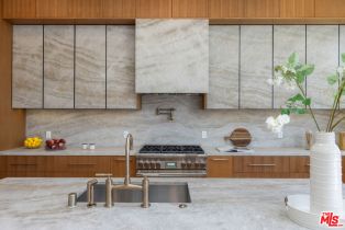 Single Family Residence, 4458 Jasmine ave, Culver City, CA 90232 - 12