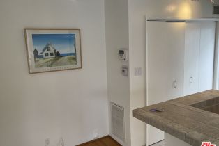 , 516 San Vicente blvd, West Hollywood , CA 90048 - 9