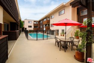 Condominium, 5349 Newcastle ave, Encino, CA 91316 - 27