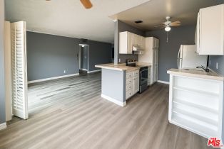 Condominium, 5349 Newcastle ave, Encino, CA 91316 - 10