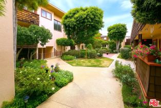 Condominium, 5349 Newcastle ave, Encino, CA 91316 - 32