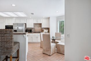 Single Family Residence, 24660 Vista Cerritos, Calabasas, CA 91302 - 18