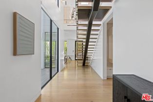 , 15241 Greenleaf st, Sherman Oaks, CA 91403 - 15