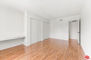 Single Family Residence, 5013 Catalon ave, Woodland Hills, CA 91364 - 32