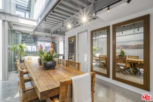 , 2911 Ocean Front walk, Venice, CA 90291 - 6