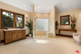 Single Family Residence, 2468 Coldwater Canyon dr, Beverly Hills, CA 90210 - 17