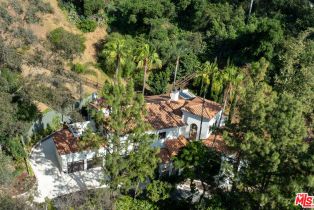 Single Family Residence, 2468 Coldwater Canyon dr, Beverly Hills, CA 90210 - 5