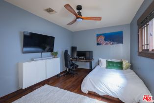 , 22030 Celes st, Woodland Hills, CA 91364 - 28