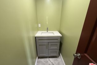 , 5103 Longridge ave, Sherman Oaks, CA 91423 - 8