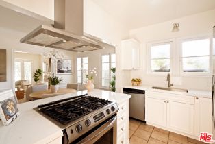 Condominium, 363 Doheny dr, Beverly Hills, CA 90211 - 13