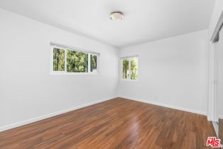 , 4509 Canoga dr, Woodland Hills, CA 91364 - 8