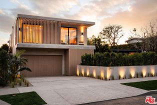 Single Family Residence, 2457 Glyndon ave, Venice, CA 90291 - 3