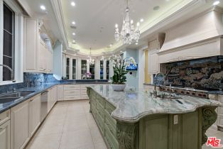 , 718 Rodeo dr, Beverly Hills, CA 90210 - 12