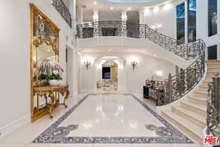 , 718 Rodeo dr, Beverly Hills, CA 90210 - 5