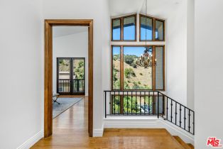 Single Family Residence, 4099 Mandeville Canyon Rd, Brentwood, CA 90049 - 42