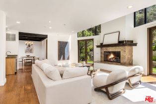 Single Family Residence, 4099 Mandeville Canyon Rd, Brentwood, CA 90049 - 12