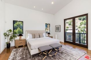 Single Family Residence, 4099 Mandeville Canyon Rd, Brentwood, CA 90049 - 36