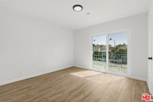 , 7825 Manchester ave, Playa Del Rey , CA 90293 - 9