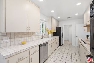 Single Family Residence, 4450 Coronet dr, Encino, CA 91316 - 17