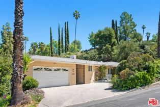 Single Family Residence, 4450 Coronet dr, Encino, CA 91316 - 4