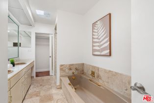 Single Family Residence, 4450 Coronet dr, Encino, CA 91316 - 26