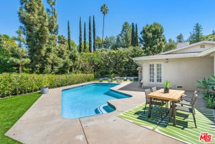 Single Family Residence, 4450 Coronet dr, Encino, CA 91316 - 38