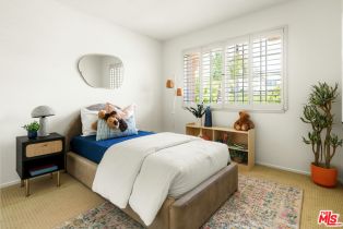 Single Family Residence, 24711 Via Madera, Calabasas, CA 91302 - 25