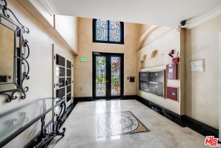 Condominium, 12026 Hoffman st, Studio City, CA 91604 - 3