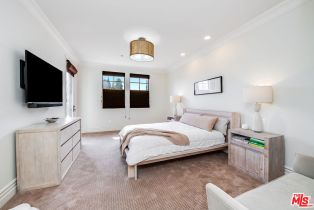 Condominium, 12026 Hoffman st, Studio City, CA 91604 - 24