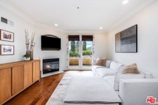 Condominium, 12026 Hoffman st, Studio City, CA 91604 - 9