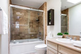 Condominium, 12026 Hoffman st, Studio City, CA 91604 - 21