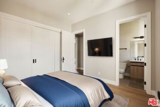 , 5056 Haskell ave, Encino, CA 91436 - 14