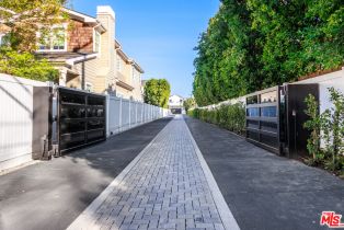 , 5056 Haskell ave, Encino, CA 91436 - 4